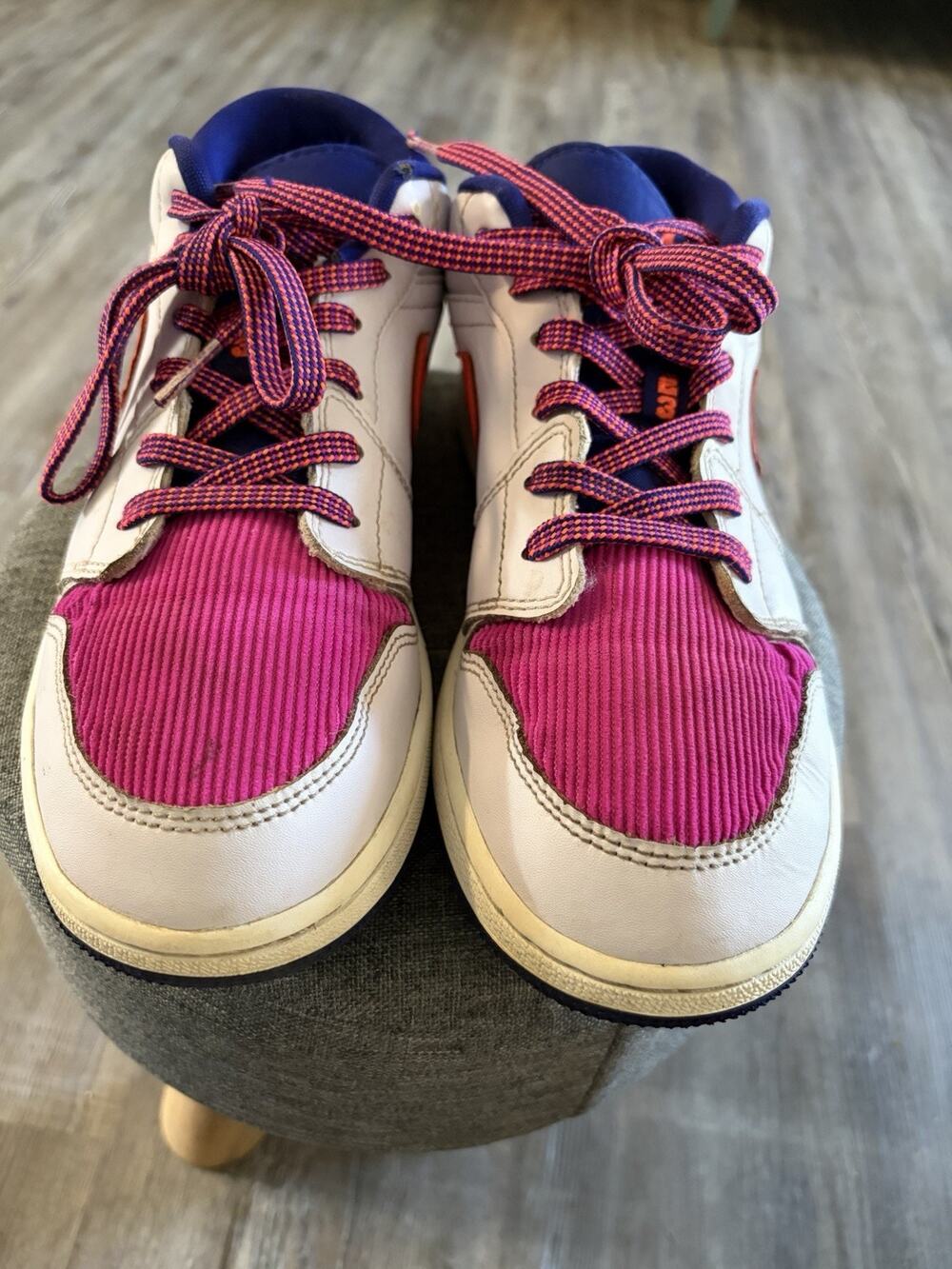 Nike Air Jordan 1 Low Fire Pink Hyper Crimson 554723-502